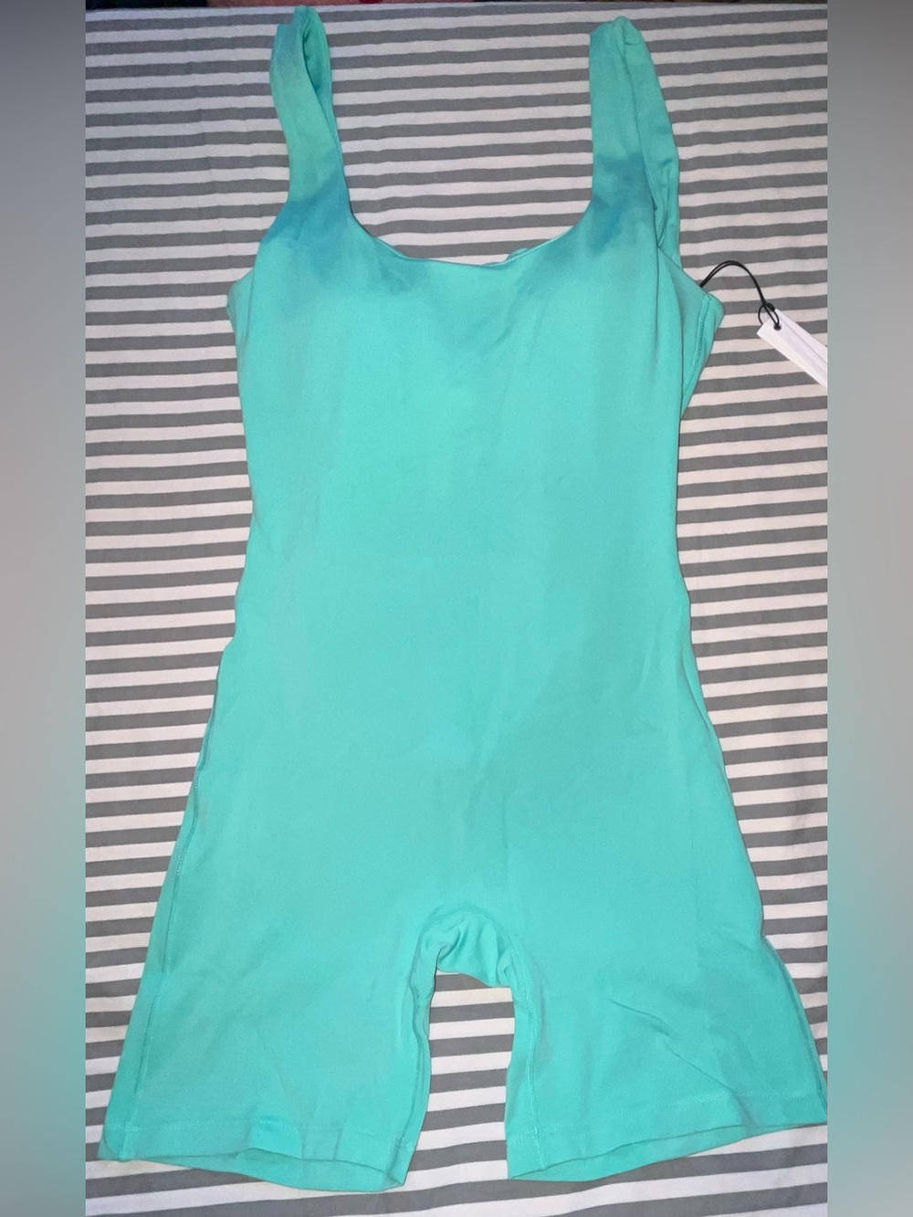 Paragon Fitwear Reluna Glide Sculptseam Shortsuit in Rave Size M